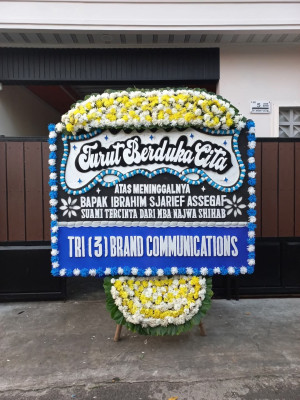 Papan Bunga Duka di Seli